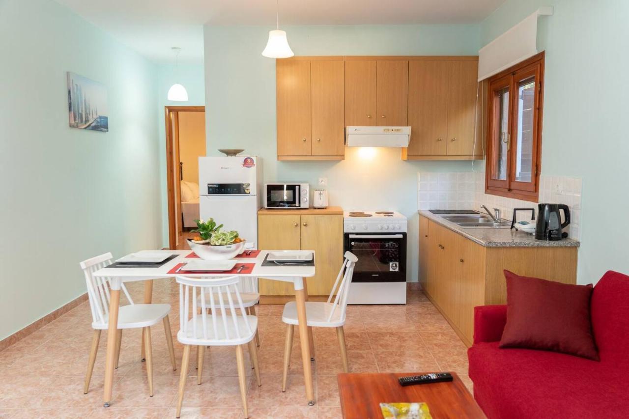 Afroditi Holiday Home - Blue Apartment Svoronata Eksteriør bilde